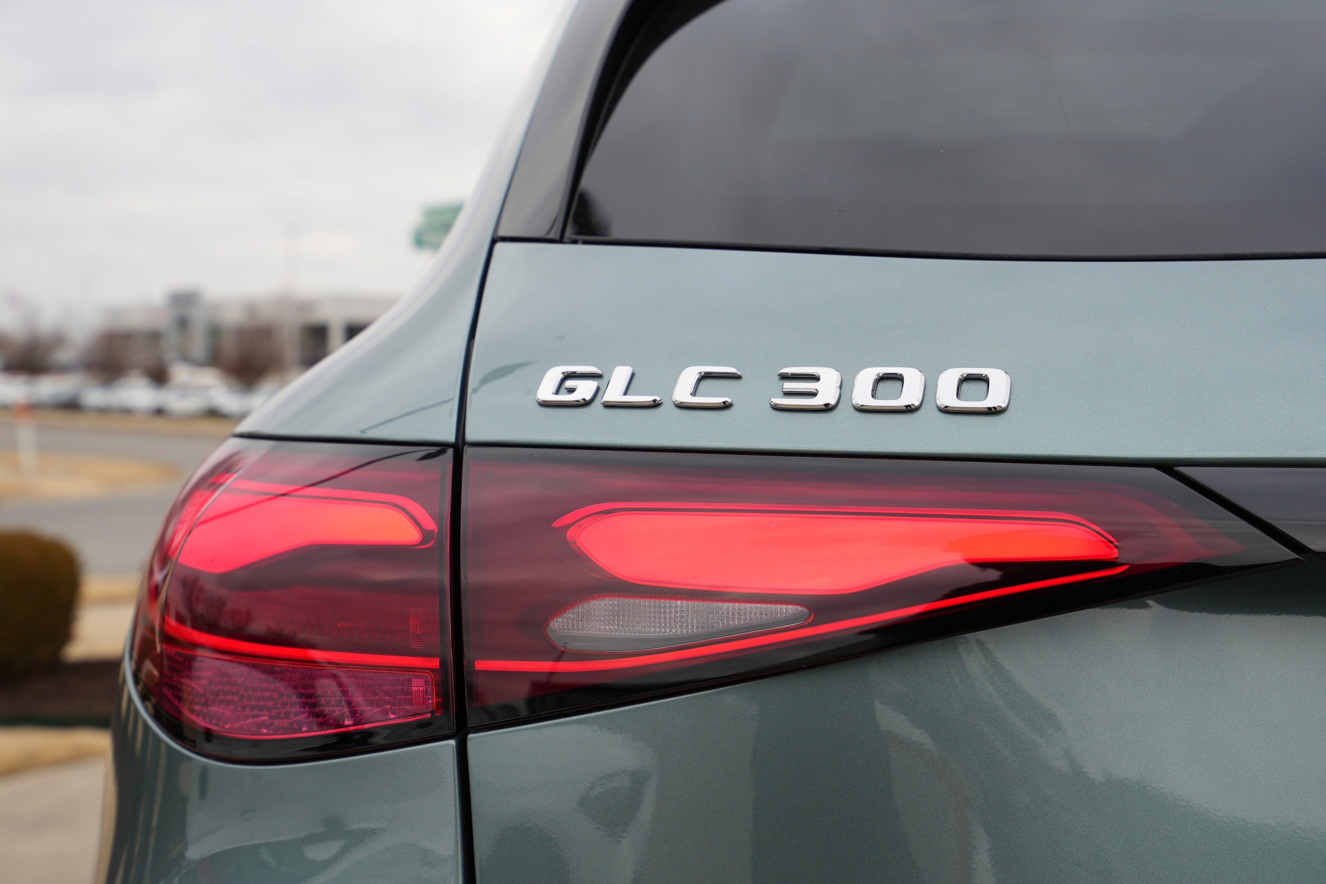 New 2026 Verde Silver Metallic Mercedes-Benz GLC 300 image 14