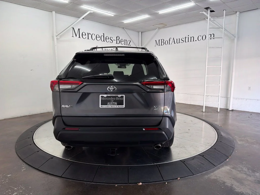 Used 2021 Gray Toyota XLE image 6