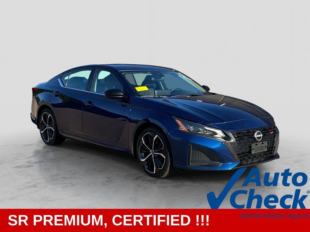 Used 2023 Blue Nissan 2.5 SR image 3