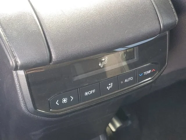 Used 2023 Black Toyota L image 17