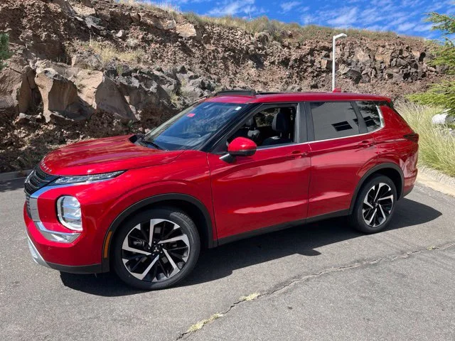 2024 Mitsubishi Outlander