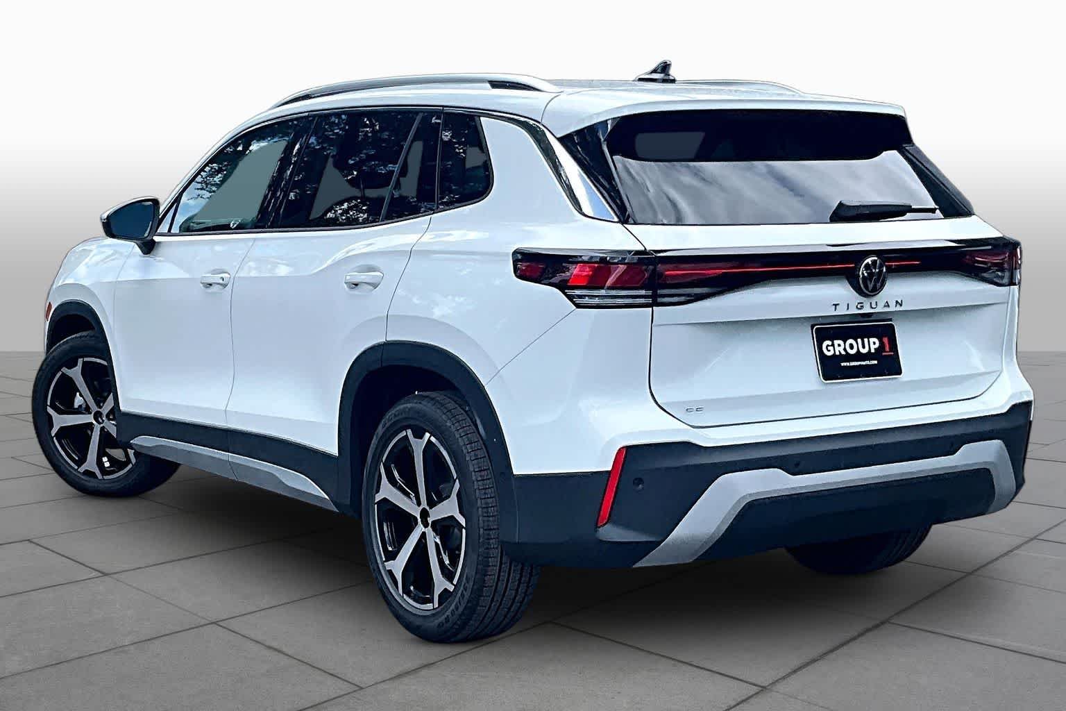 New 2026 Pure White Volkswagen 2.0T SE image 12