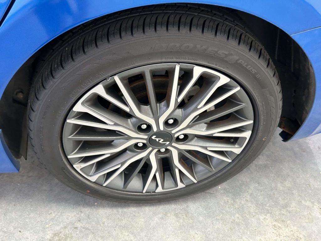 Used 2023 Blue Kia GT-Line image 8