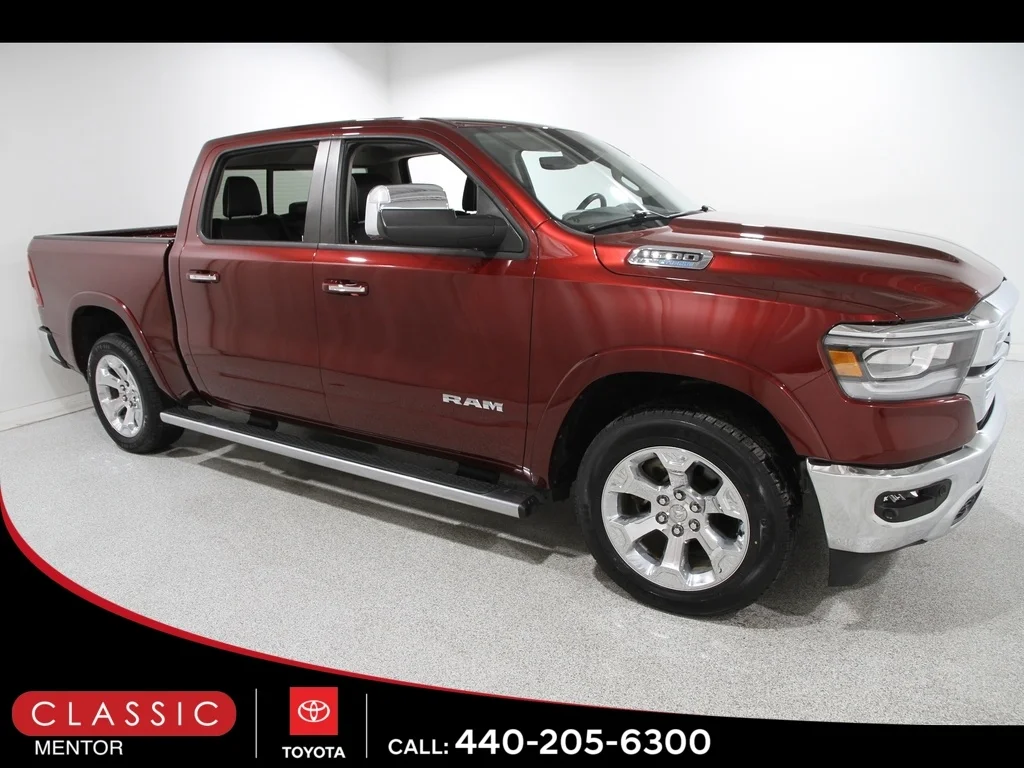 2022 RAM 1500 Laramie 4x4 Crew Cab 5'7's photo