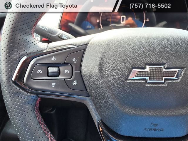 Used 2025 Summit White Chevrolet 2RS image 14