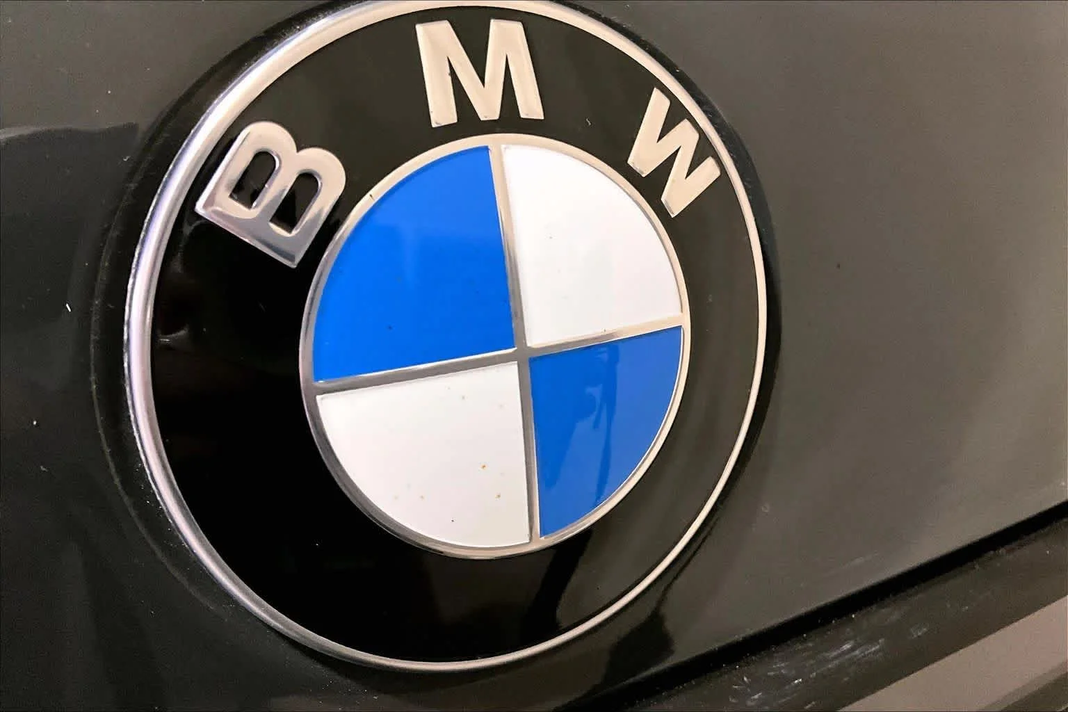 Used 2025 Dravit Grey Metallic BMW M60i image 32