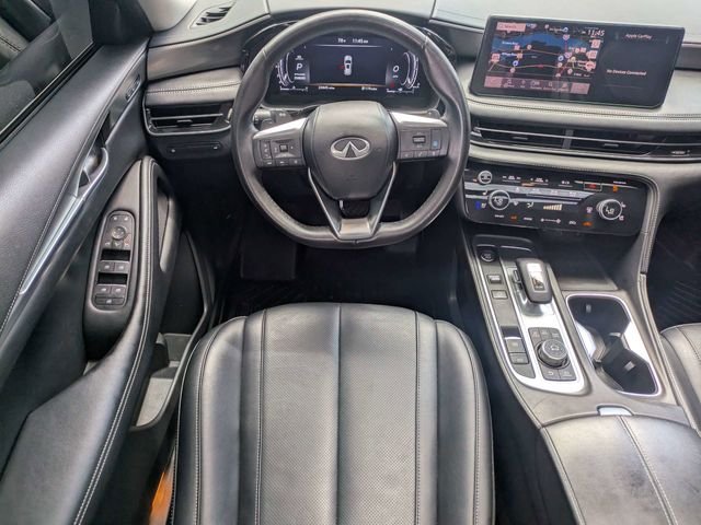 Certified Used 2024 Gray INFINITI LUXE image 17