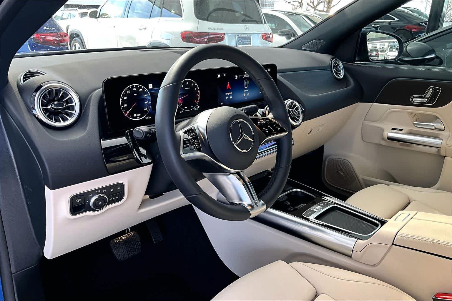 2025 Mercedes-Benz GLA GLA250 - Photo 18