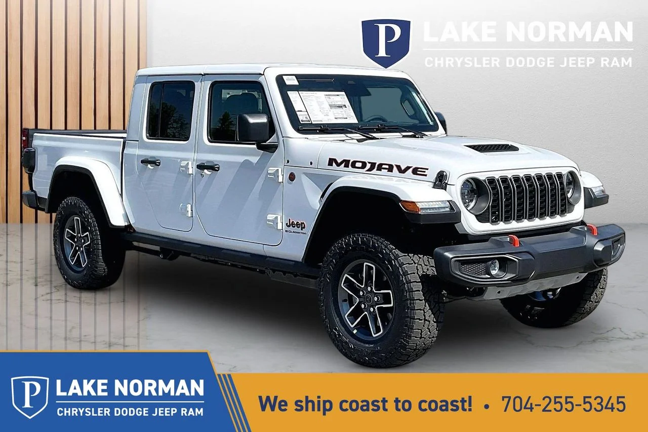 2026 Jeep Gladiator Mojave Auto's photo
