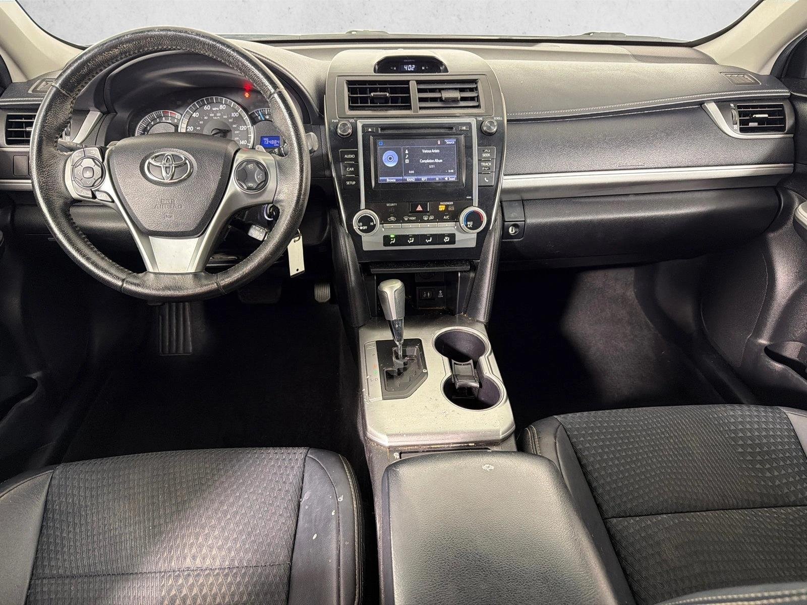 Used 2014 Super White Toyota SE image 22