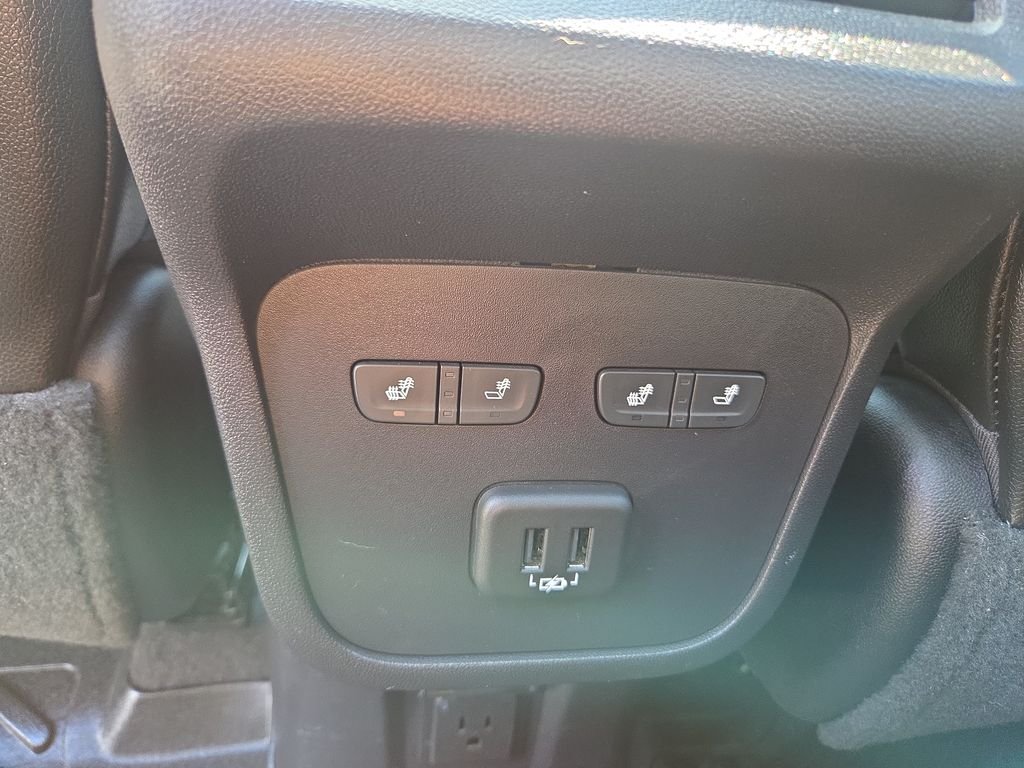 Used 2019 Black Chevrolet Premier image 35
