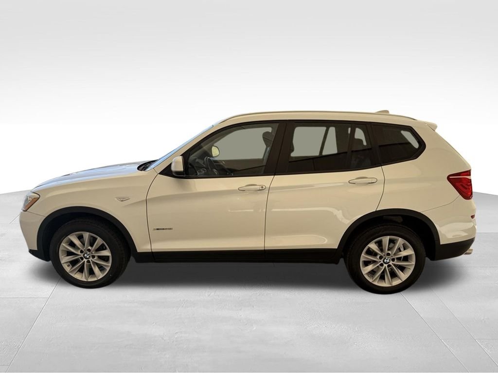 Used 2016 White Metallic BMW xDrive28i image 5