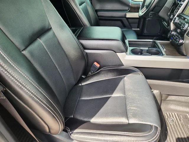 Used 2021 Gray Metallic Ford Lariat image 14