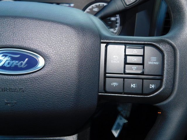 2024 Ford F-350 Super Duty Chassis Cab XL - Photo 21