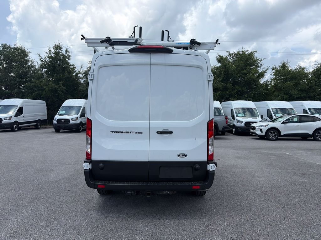 New 2026 Oxford White Ford Cargo Van image 6