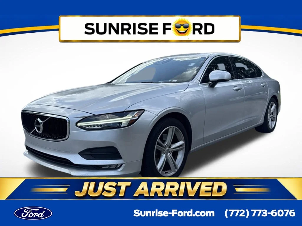 2018 Volvo S90 Momentum