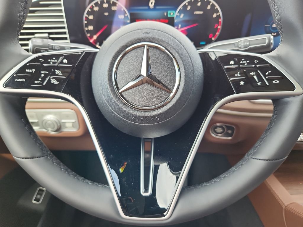 New 2026 Polar White Mercedes-Benz GLE350 4MATIC® image 17