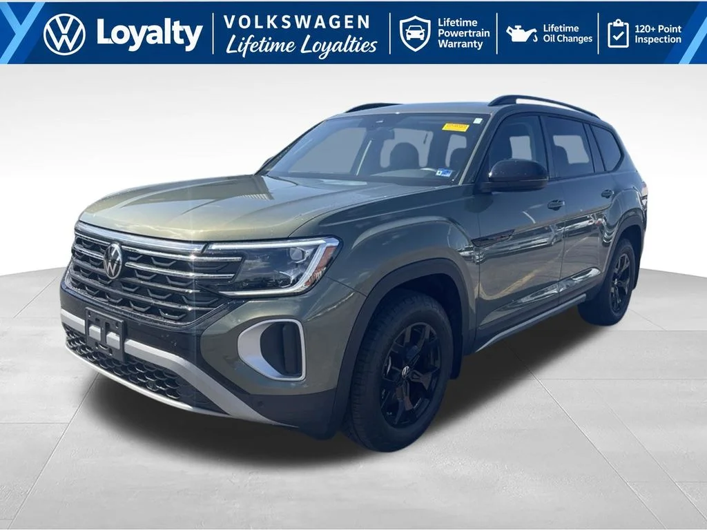Used 2026 Green Volkswagen Peak Edition image 1
