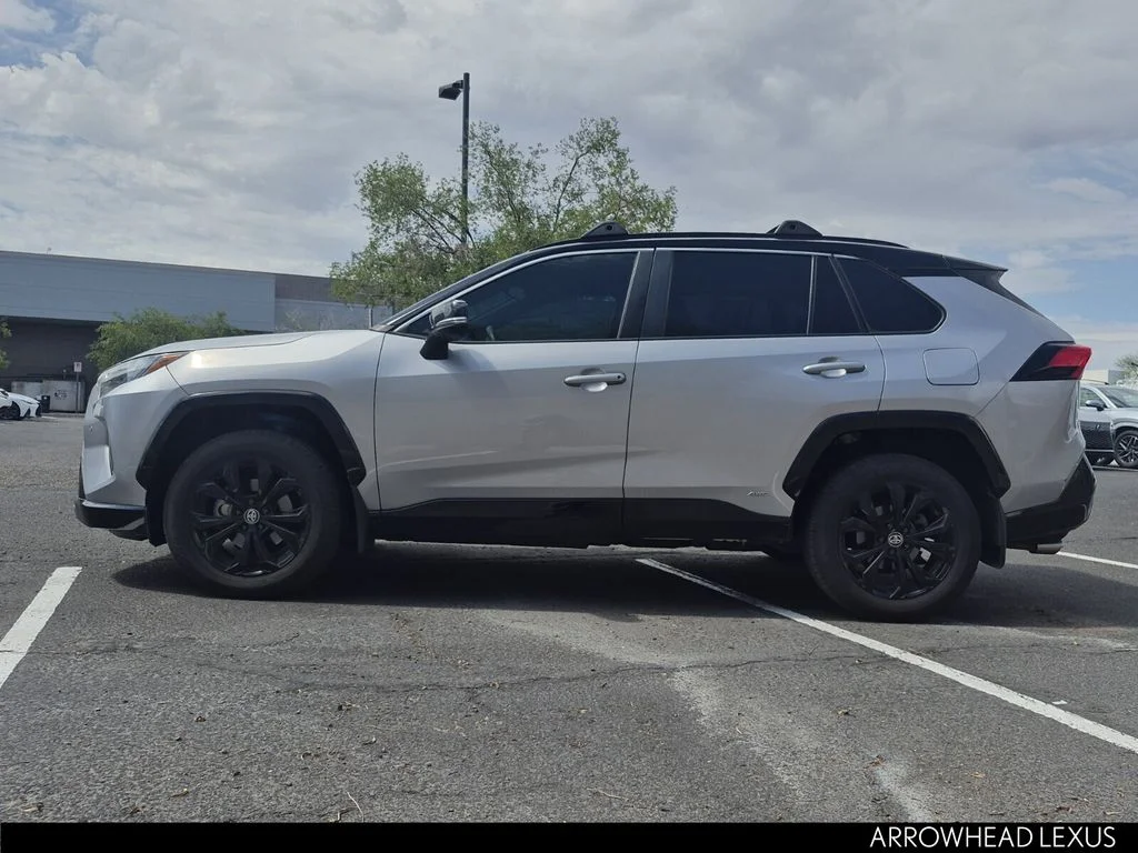 Used 2022 Silver Toyota XSE image 3