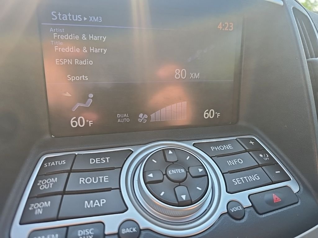 Used 2014 Gray INFINITI Base image 18