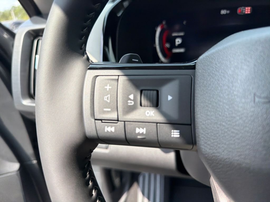 New 2026 Nissan Pathfinder SL 4D Sport Utility