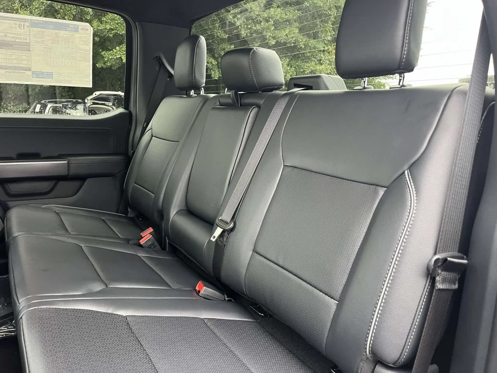 New 2026 Carbonized Gray Metallic Ford Lariat image 10