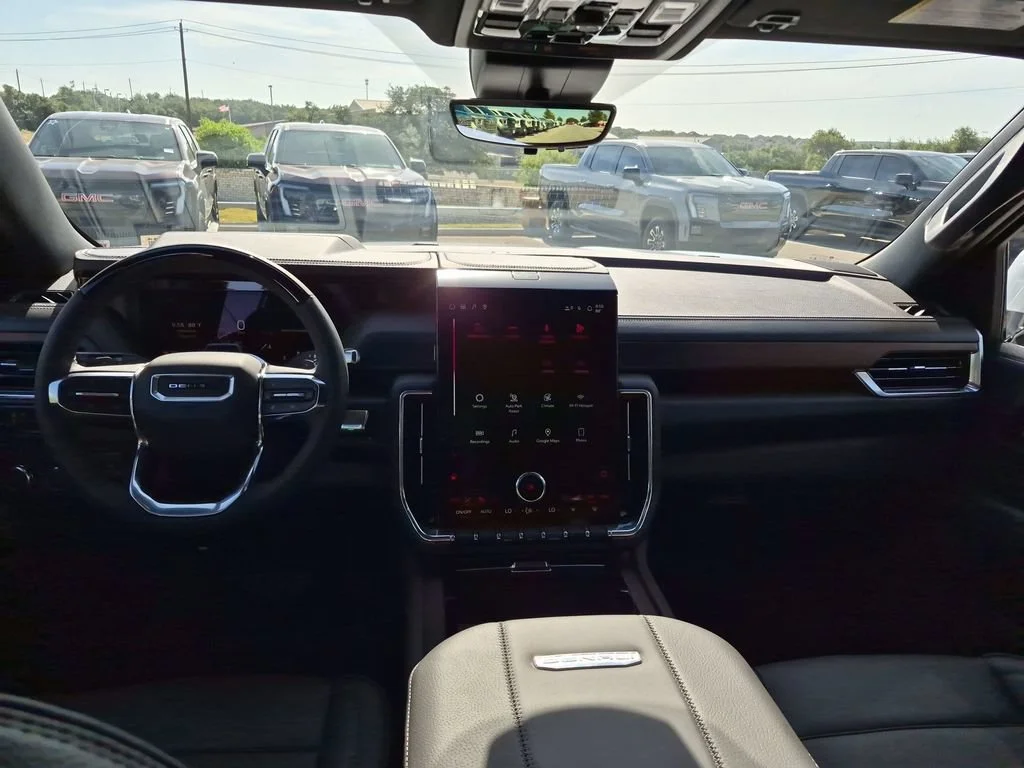 2026 GMC Yukon XL Denali - Photo 34