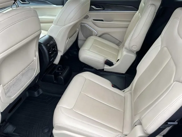 Used 2021 White Jeep Limited image 18