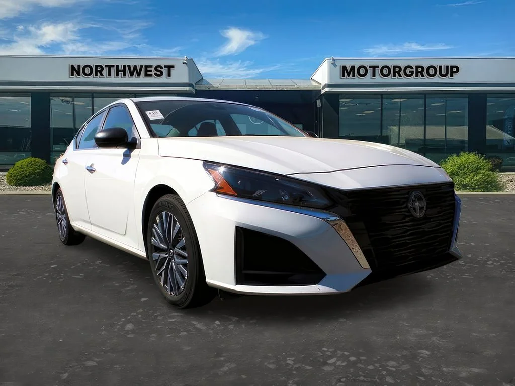 2025 Nissan Altima 2.5 SV's photo