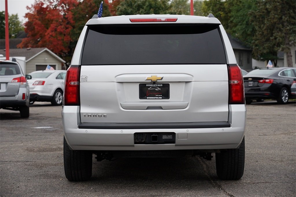 2018 Chevrolet Tahoe LS photo 4