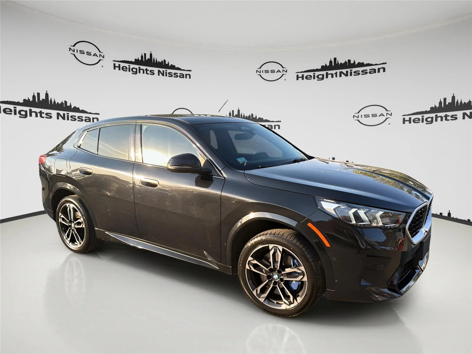 2025 BMW X2 xDrive28i's photo