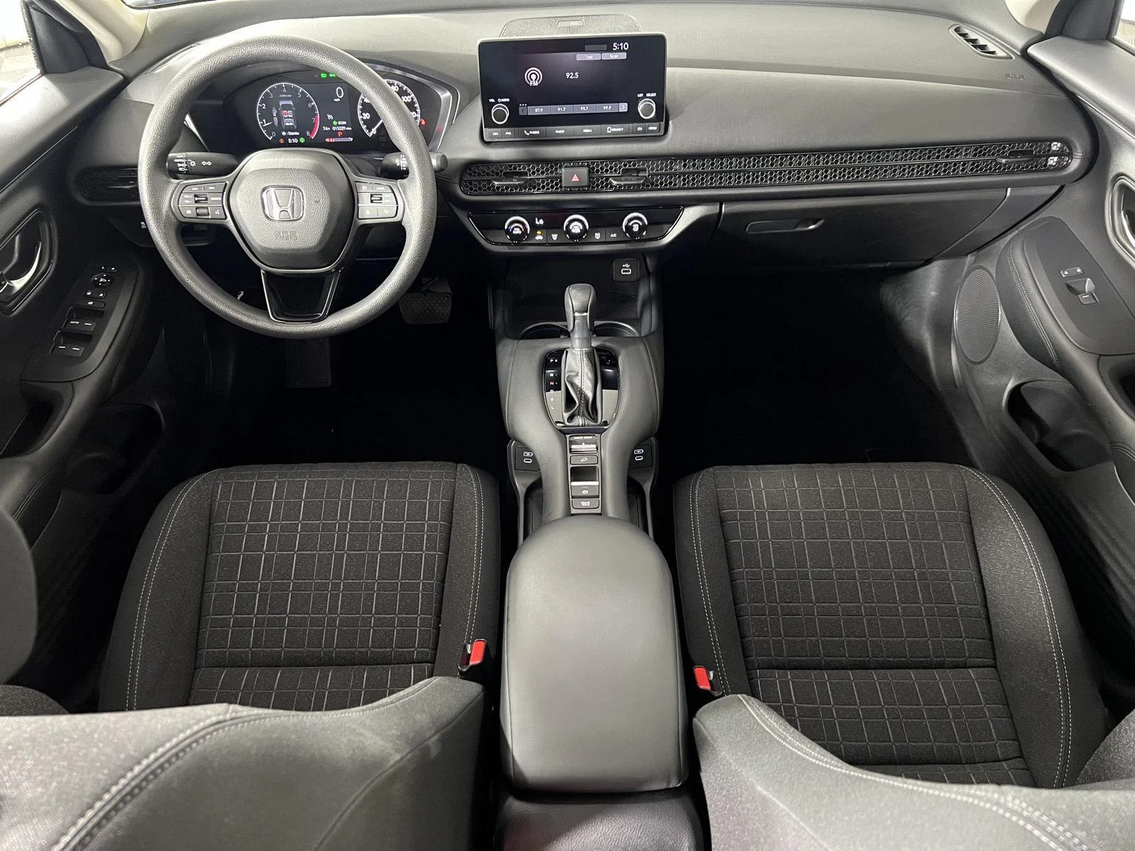 Used 2024 Modern Steel Metallic Honda LX image 17