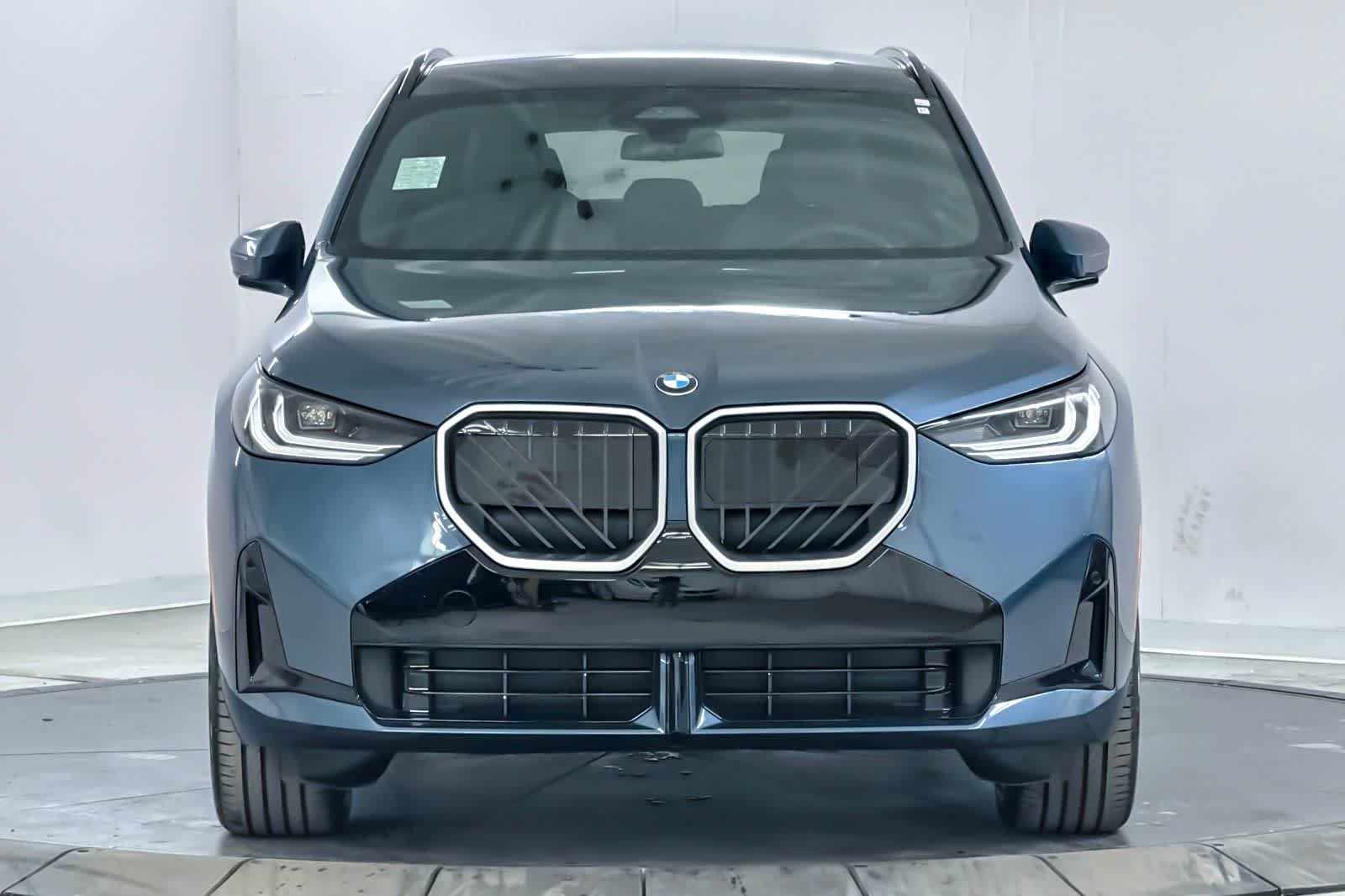 New 2026 Arctic Race Blue Metallic BMW 30 xDrive image 10