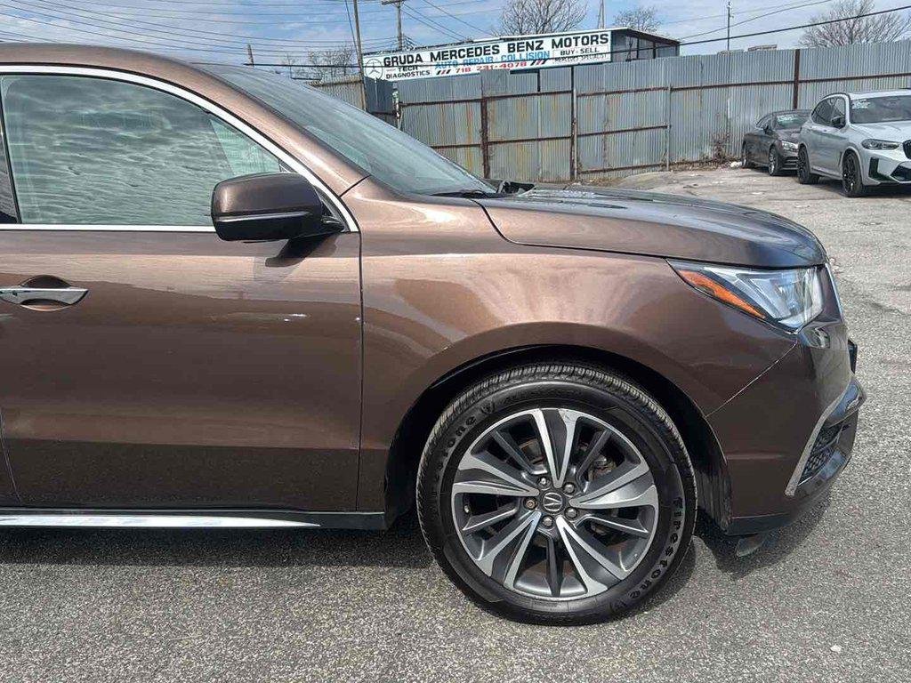 Used 2019 Canyon Bronze Metallic Acura Tech Pkg image 9