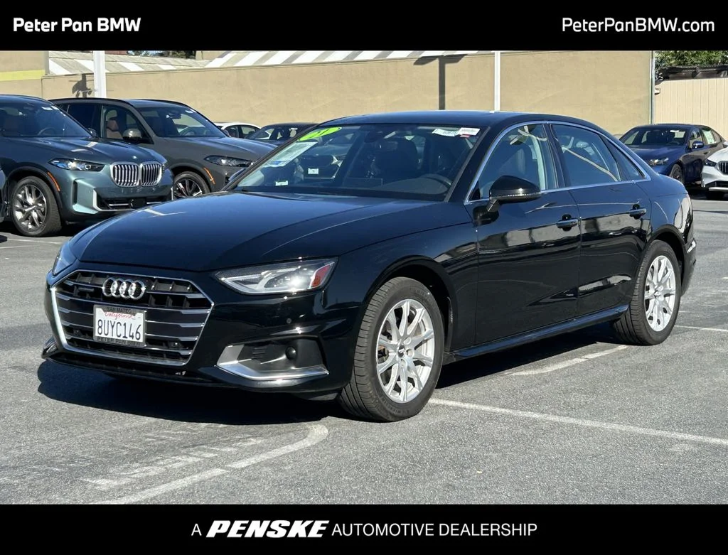 2021 Audi A4 40 quattro S tronic Premium's photo