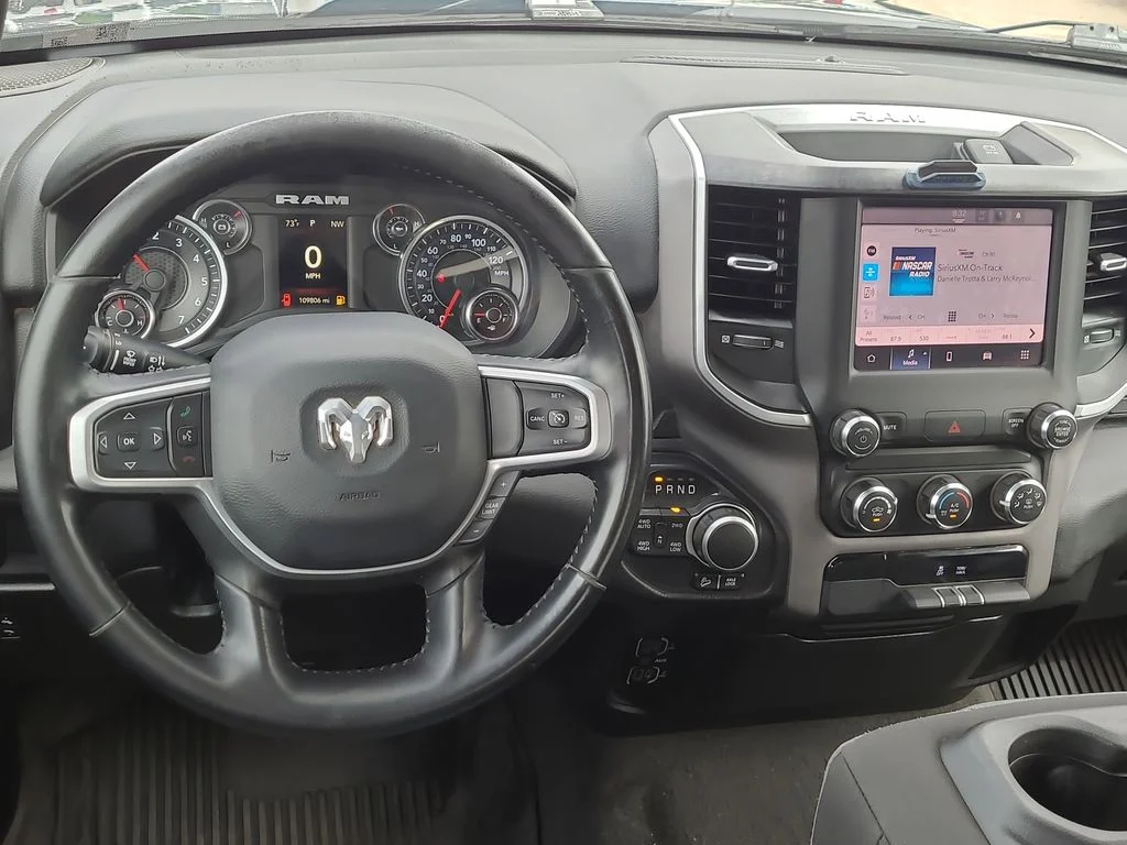 Used 2022 Blue Ram Big Horn/Lone Star image 16