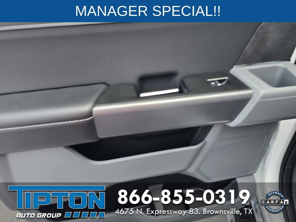 Used 2024 White Ford XLT image 13