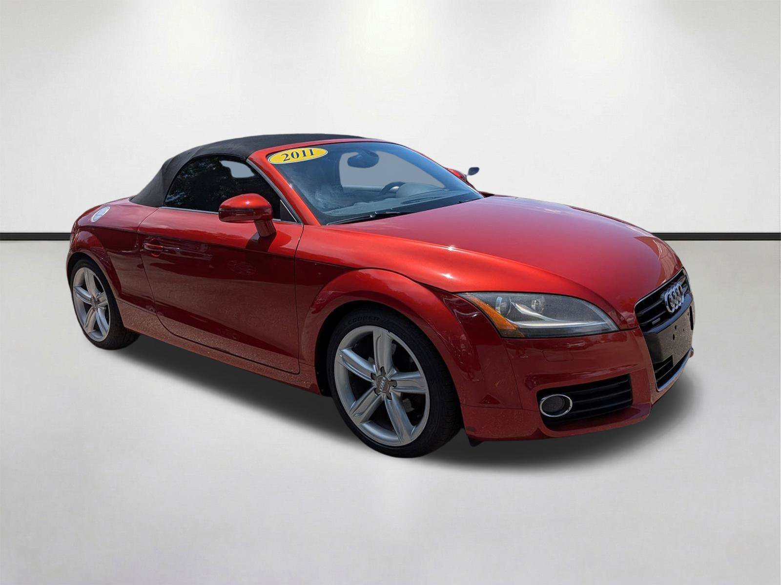 2011 Audi TT 2.0T quattro S tronic Premium Plus's photo