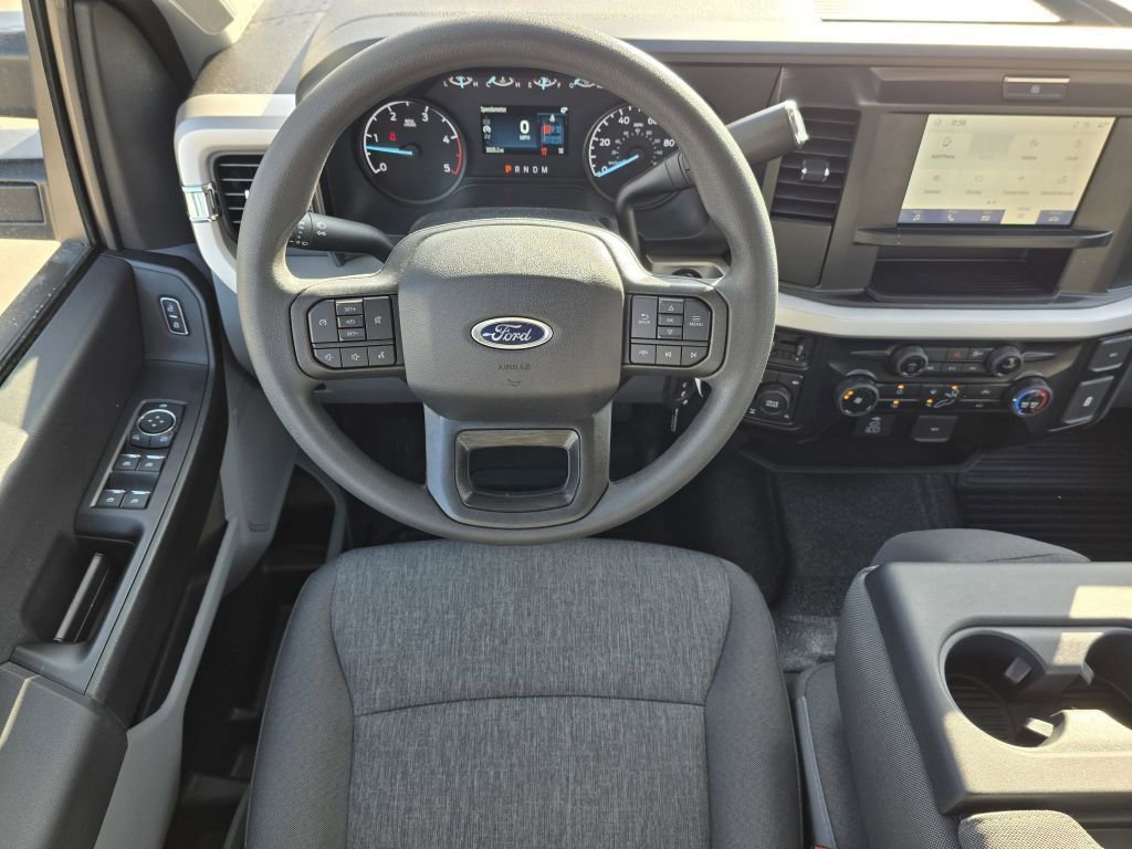 New 2026 Oxford White Ford XL image 32