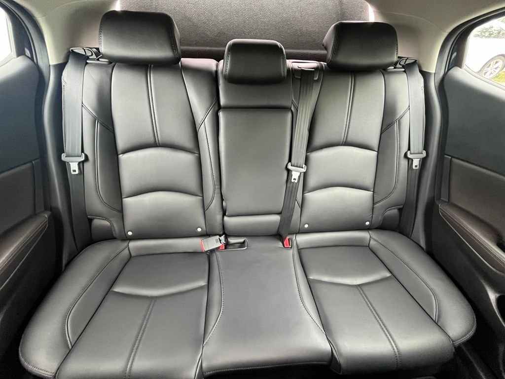 Used 2018 Blue Mazda Touring image 26