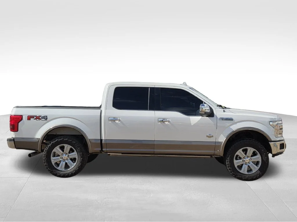 Used 2018  Ford King Ranch image 5