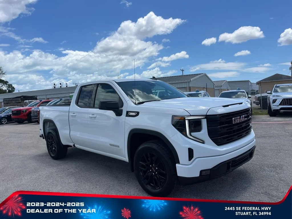 New 2026 Summit White GMC Elevation image 2