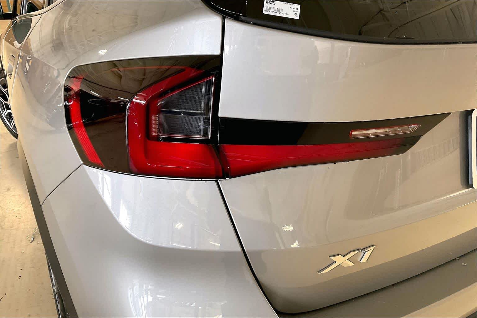 New 2026 Space Silver Metallic BMW xDrive28i image 14