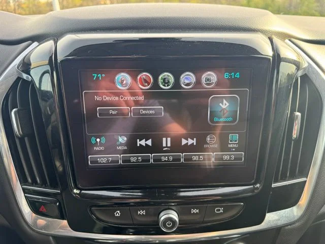 Used 2018 Black Currant Chevrolet 3LT image 22