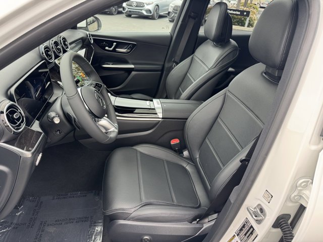 New 2026 Polar White Mercedes-Benz GLC 300 image 2