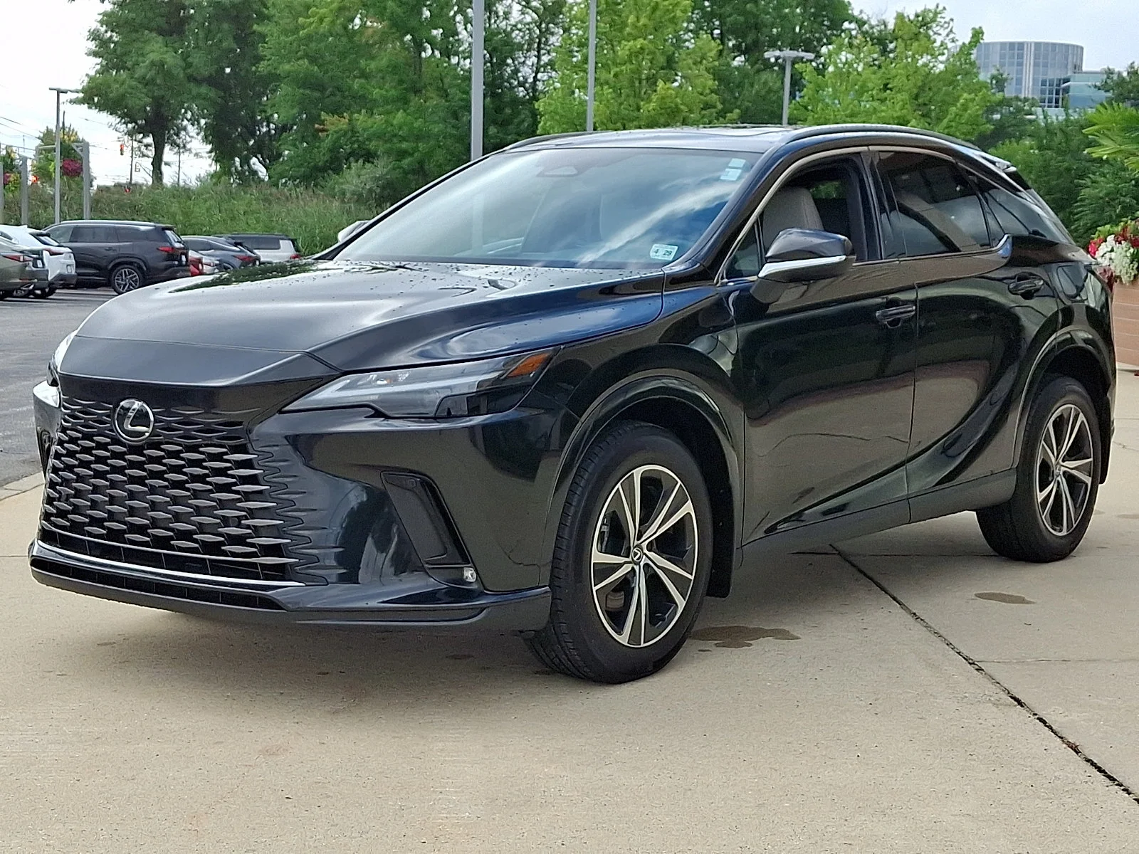 Certified Used 2024 CAVIAR Lexus  image 3