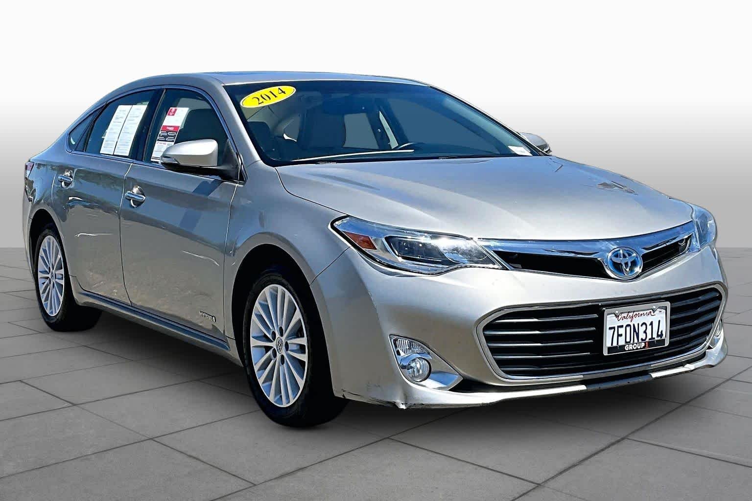 Pre-Owned 2014 Toyota Avalon Hybrid XLE Touring