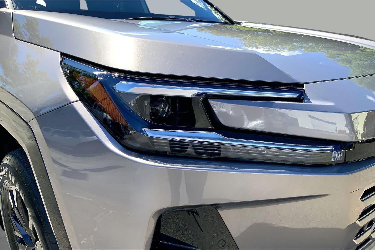 New 2026 Meteor Shower Toyota SE image 13