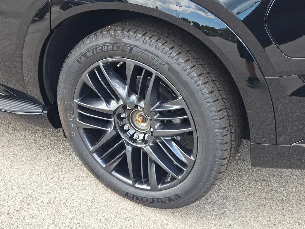 2026 Cadillac Escalade IQ Premium Sport - Photo 14