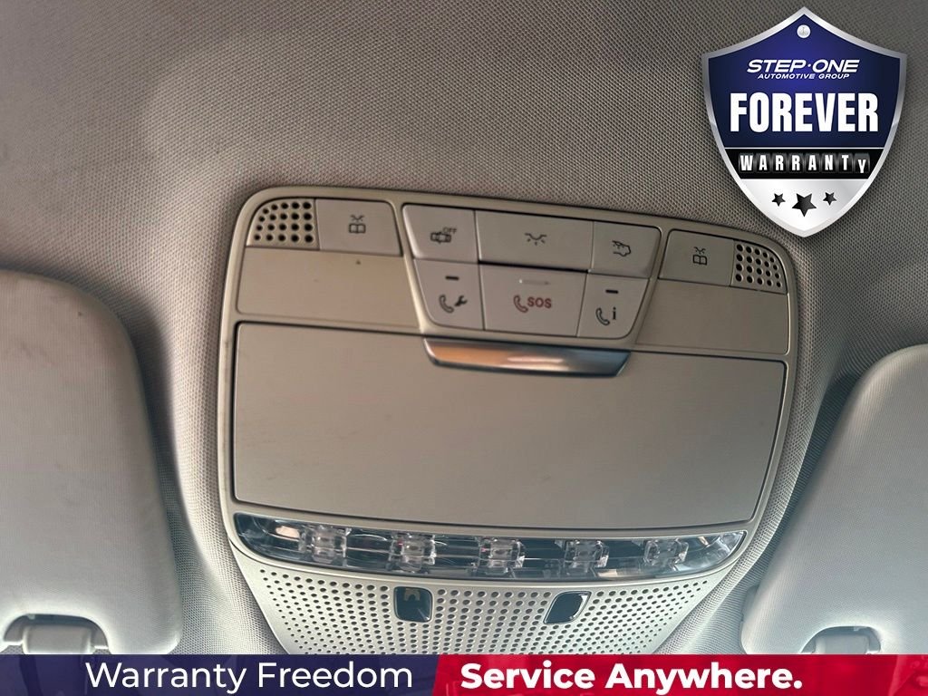 Used 2015  Mercedes-Benz C 300 image 25